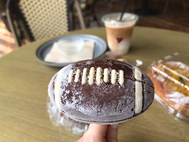 ラグビーボールアイス